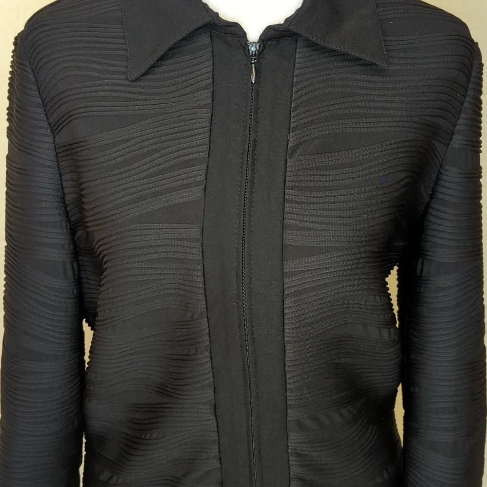 Joseph Ribkoff Vintage Black Textured Front Zip 3/4 Sleeve Blazer Size 12